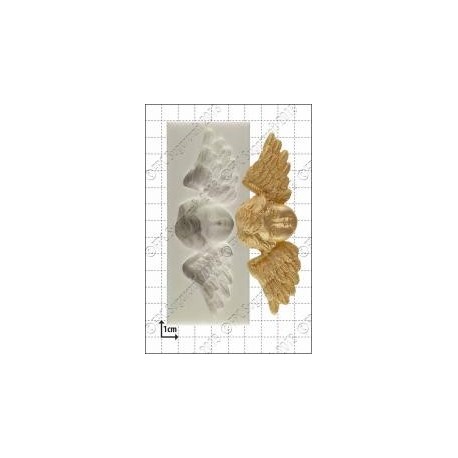 Anjel s krídlami E002